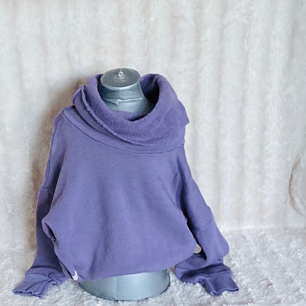 Lennon+Wolfe Kanye Cowl Neck in Grape